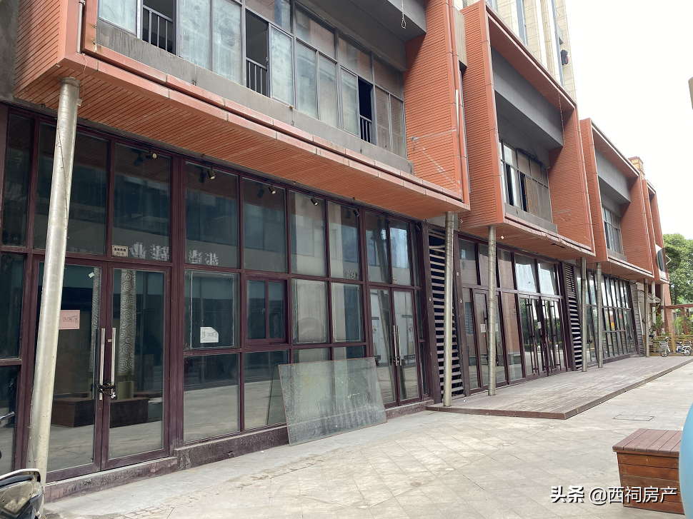 凉！江浦慕斯荟变亚朵酒店？被曝欠物业费超460万