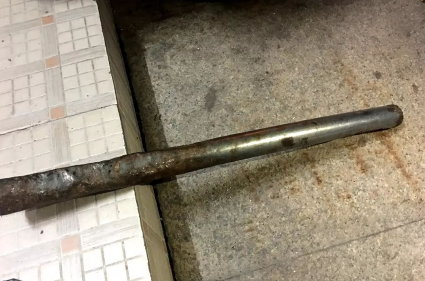 2000年上海谋杀亲夫案始末：女子出轨为丈夫买保险，花钱雇凶杀人被捕