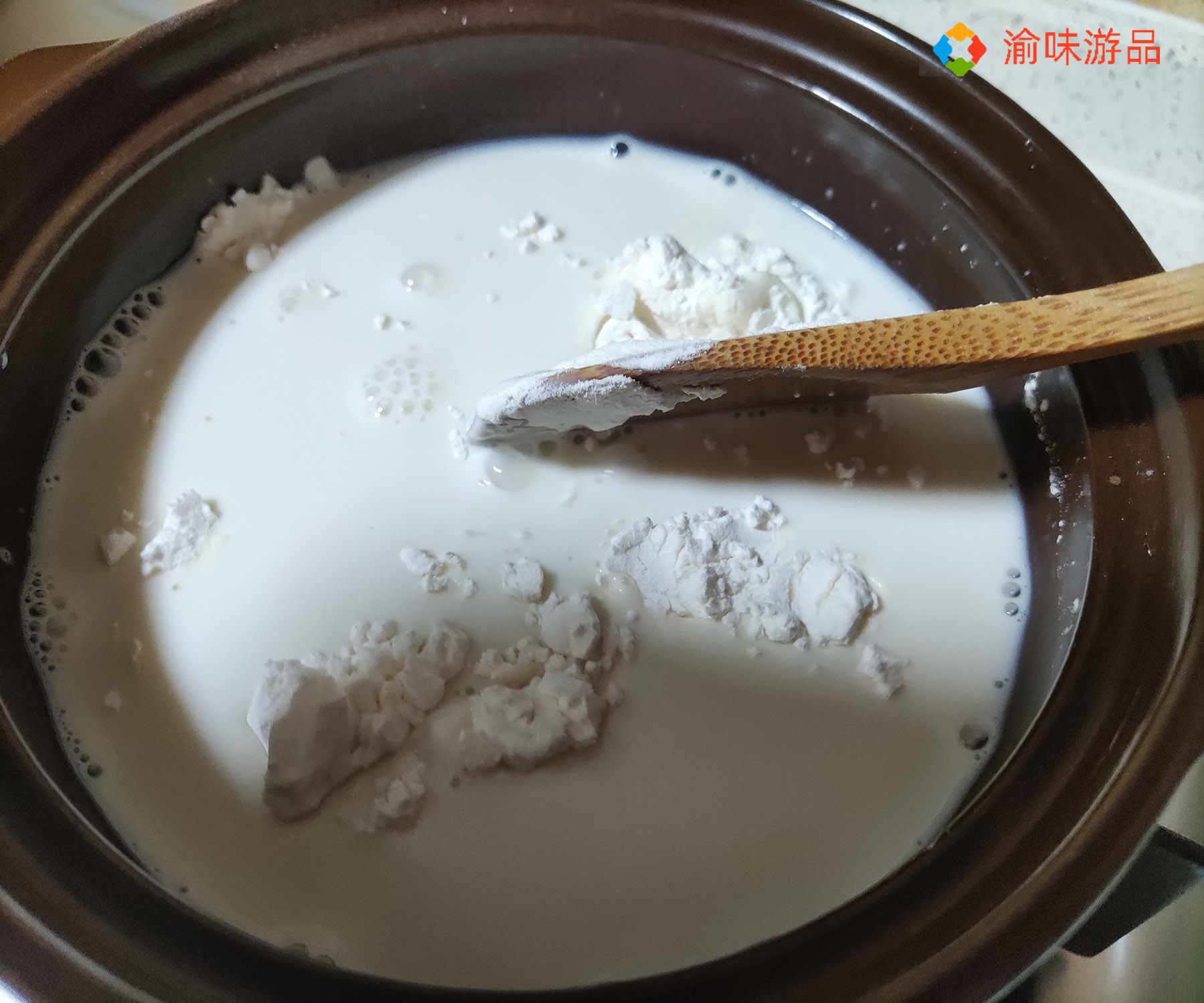 抓住春天的美好，鲜果牛奶粒，在家也能做的下午茶，步骤简单