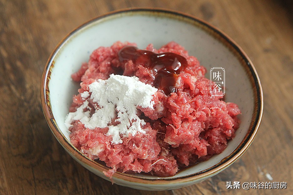 天冷了，我家就愛吃這飯，香氣撲鼻，美味營養高，上桌就光盤