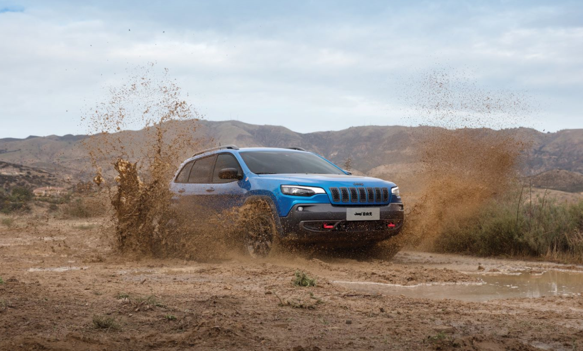 Jeep﹢自由光,为你用“芯”打call
