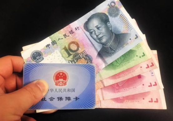 没交满15年的可以偷着乐了，社保新规定出炉，养老终于有着落
