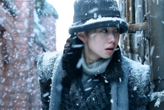 刘浩存母亲回应瘫痪女孩事件：因家庭困难欠赔款，会把她当女儿疼