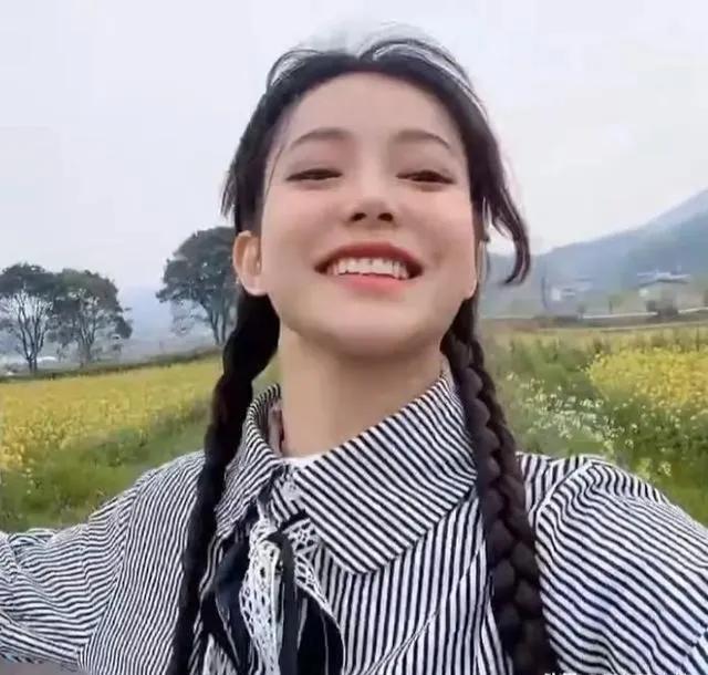 抖音表妹李kk(个人资料背景介绍)为何也宣布停播,与前男友陈芃茗过往