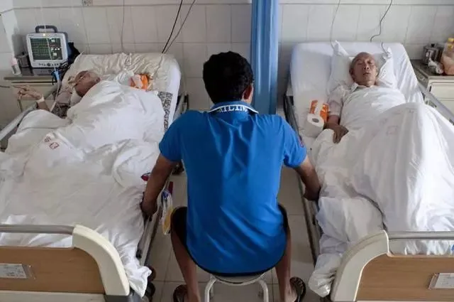 保姆虐杀老人背后：一场2.5亿人的养老危局