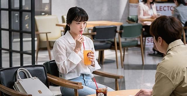 当代独立女性，是不是被消费主义收割的韭菜？