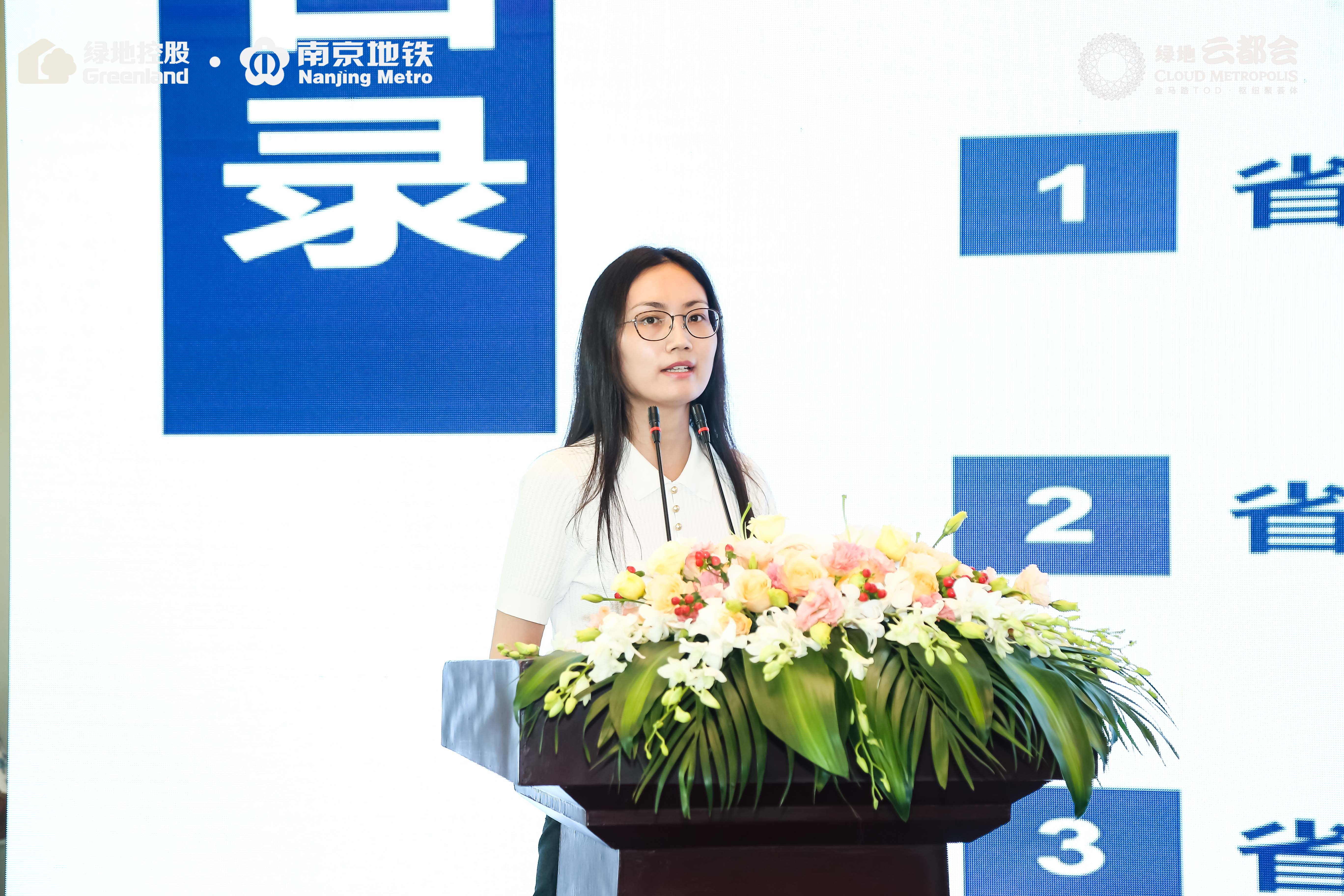 R·TOD (chung)̄հl(f)չ2021Ͼ(chung)RȺֵ(chung)½(jng)l(f)չAMĻ