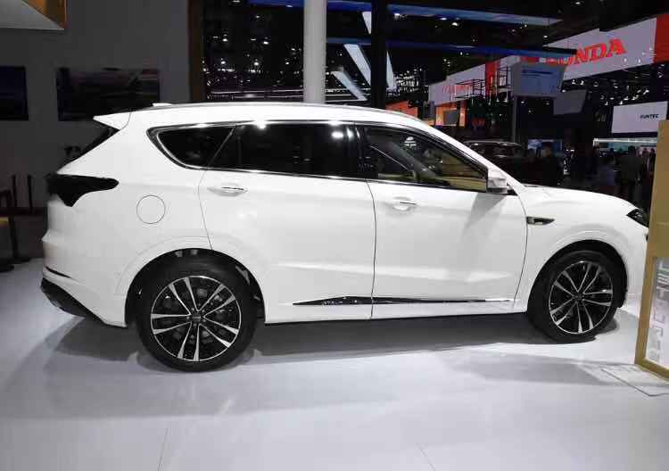 �й������й�����15����������SUV���пռ�����ֵ����ʵ��