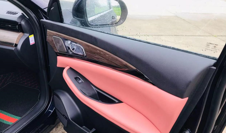 “亲和力”十足拉近人车距离，创维EV6有什么不一样？