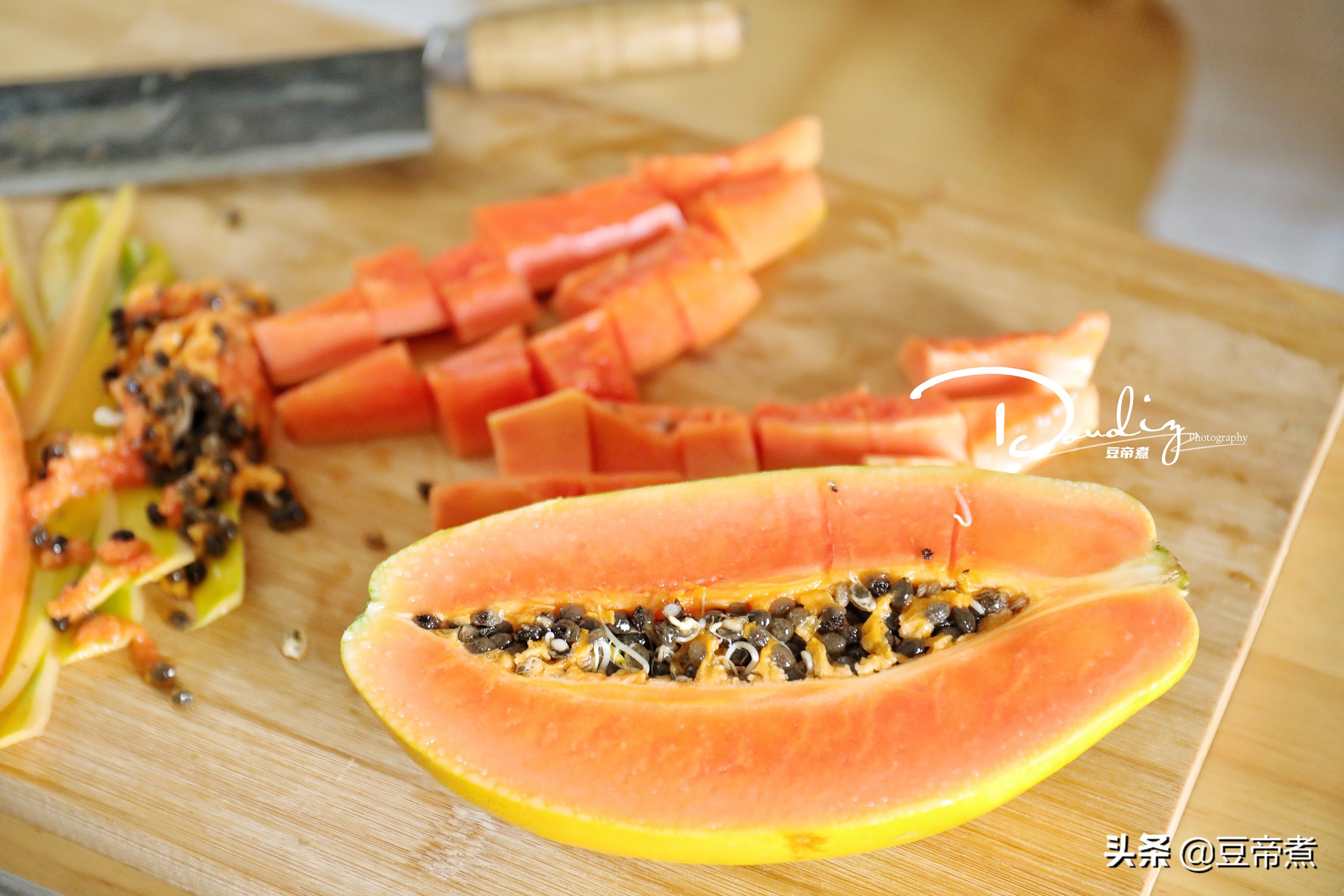 煲个糖水给老妈和媳妇喝，获得一致的好评，其实制作完全不费事