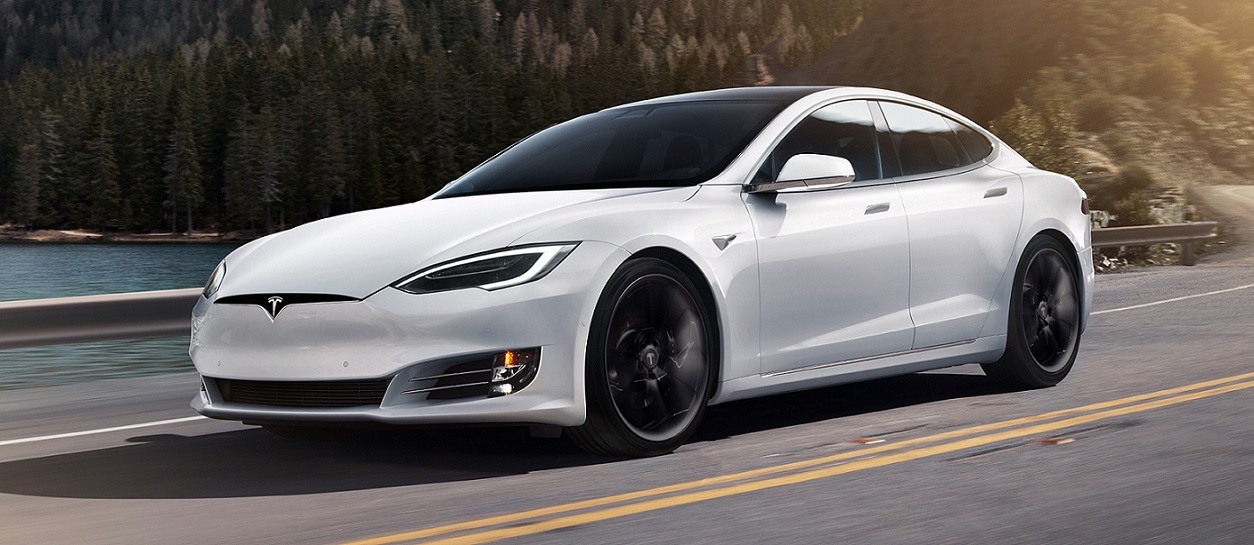 比亞迪漢EV，特斯拉model3，小鵬P7,三車對(duì)比