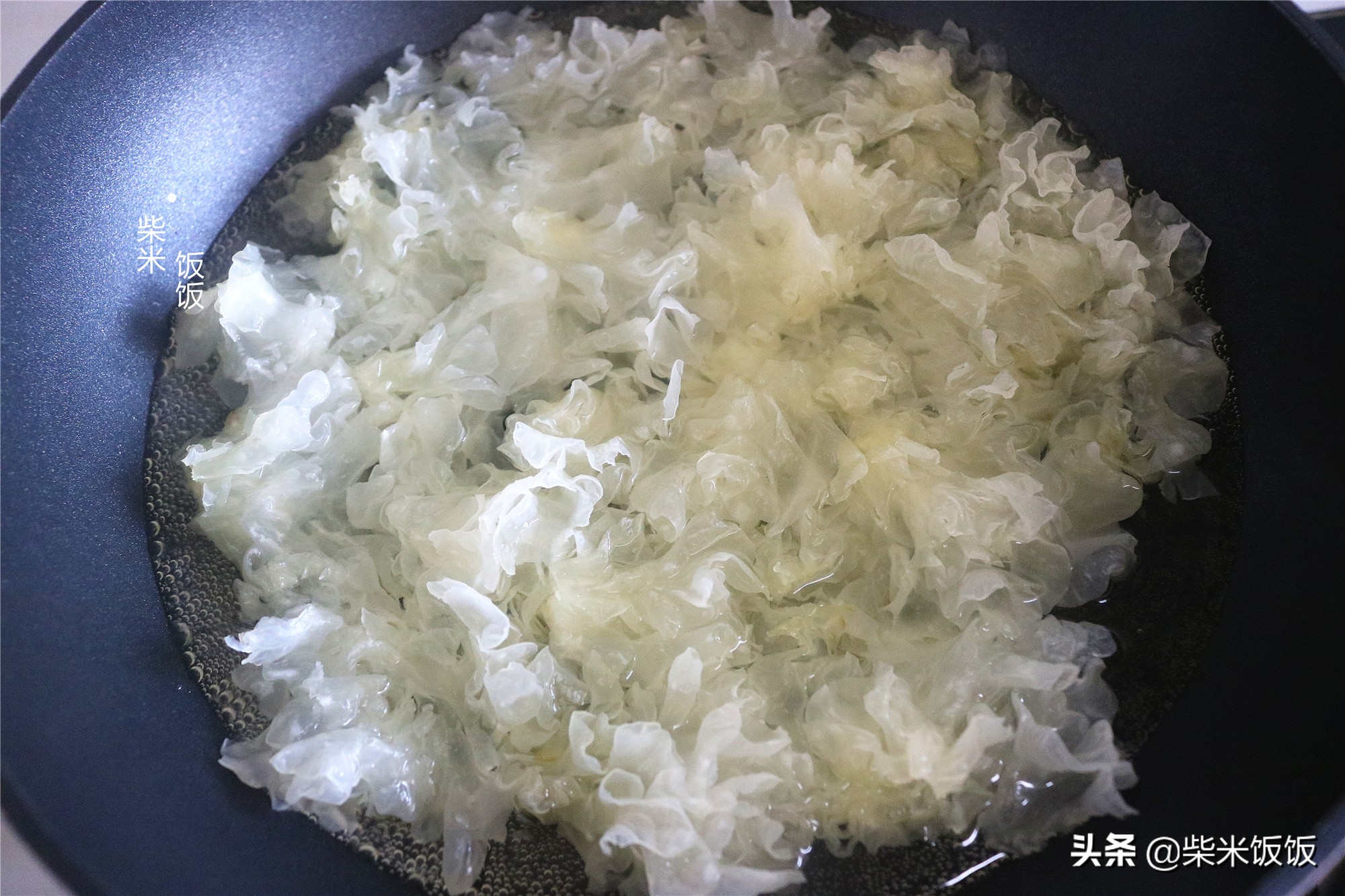 這一食材別總燉湯了，換種簡單吃法，入味又開胃，現在吃正合適