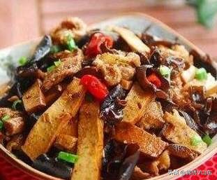 The weather is getting colder and colder. Eat more of these ten dishes. You can also save money with delicious food. The taste is suitable for all ages!