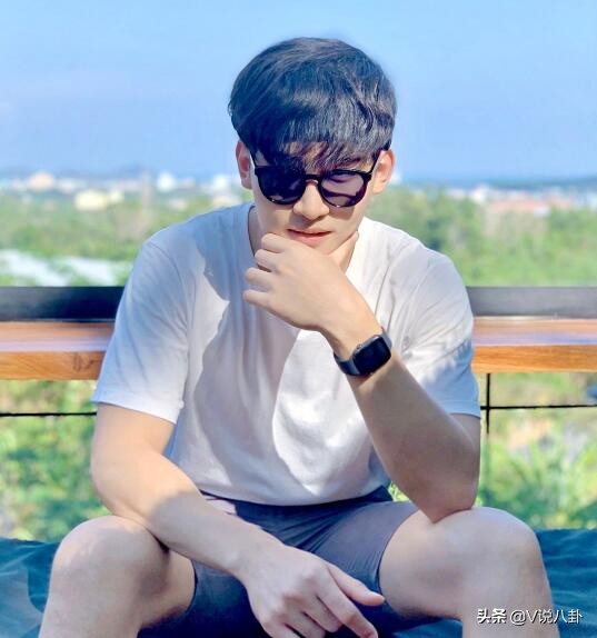 泰星姆哥ohm公布中文名，偶像剧男主配置，这些