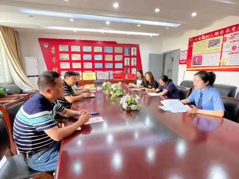 【我为群众办实事】未成年人“两法”宣传进行时，镜湖区人民检察院干警走进梅莲路小学