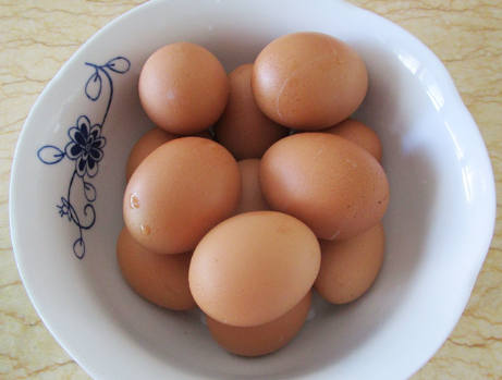 图片[2]-煮鸡蛋技巧 早餐店老板教我3招鲜嫩易剥壳-起舞食谱网