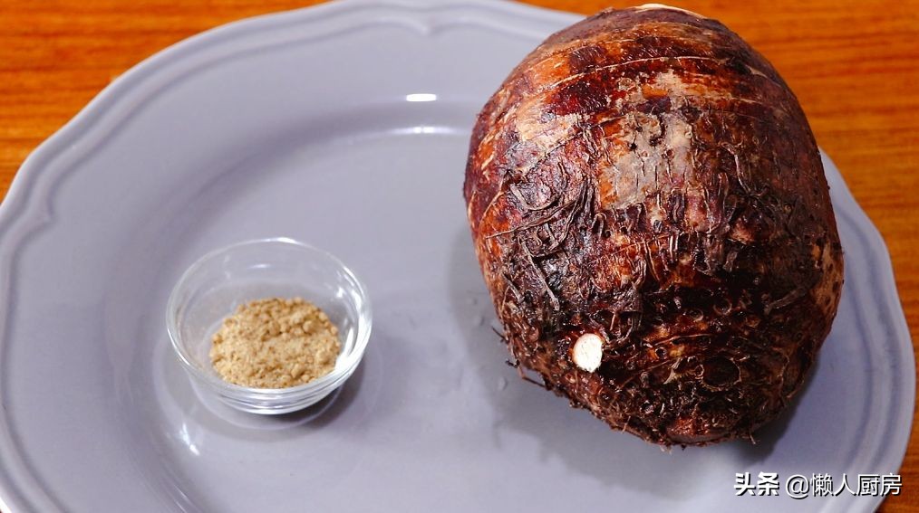 不用油炸，原來芋頭片的做法這麼簡單，一個芋頭能做好多