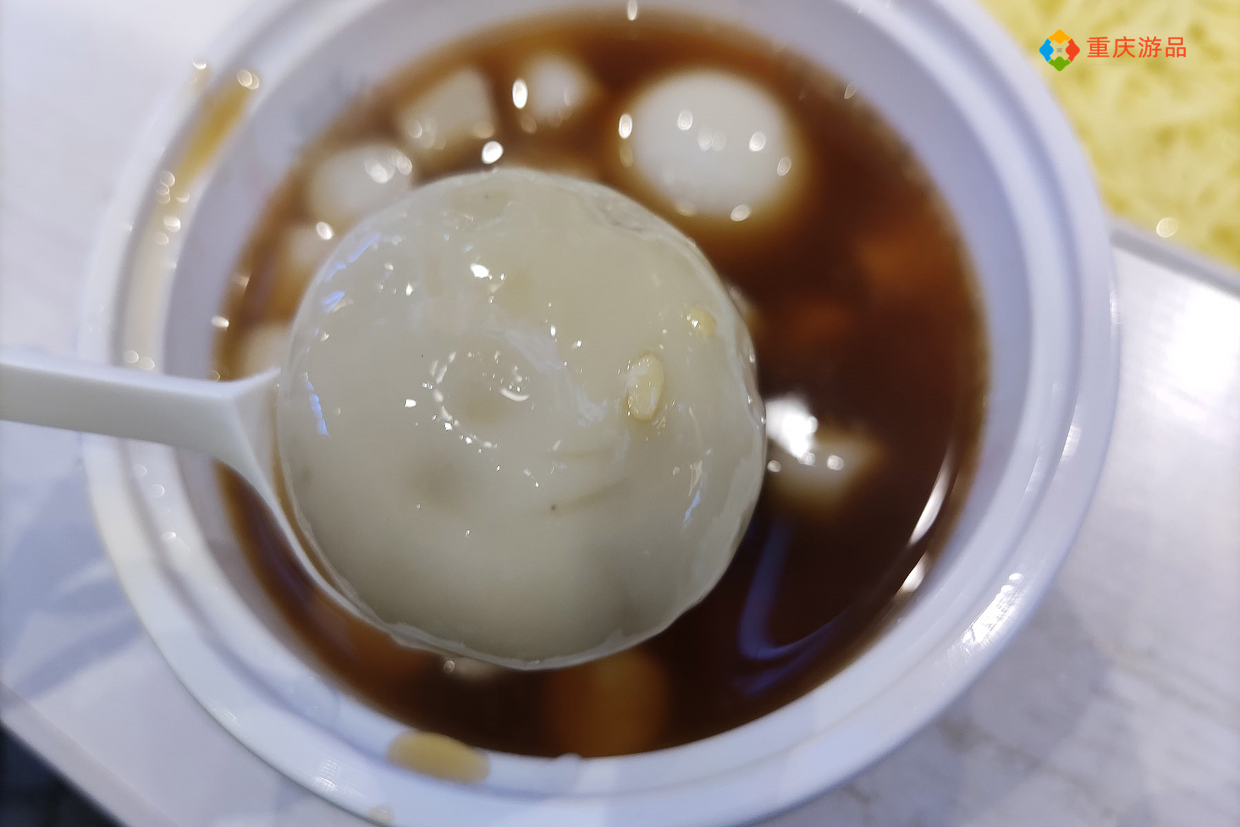 重庆旅行攻略小吃篇：本地十大另类美食，小面根本上不了榜