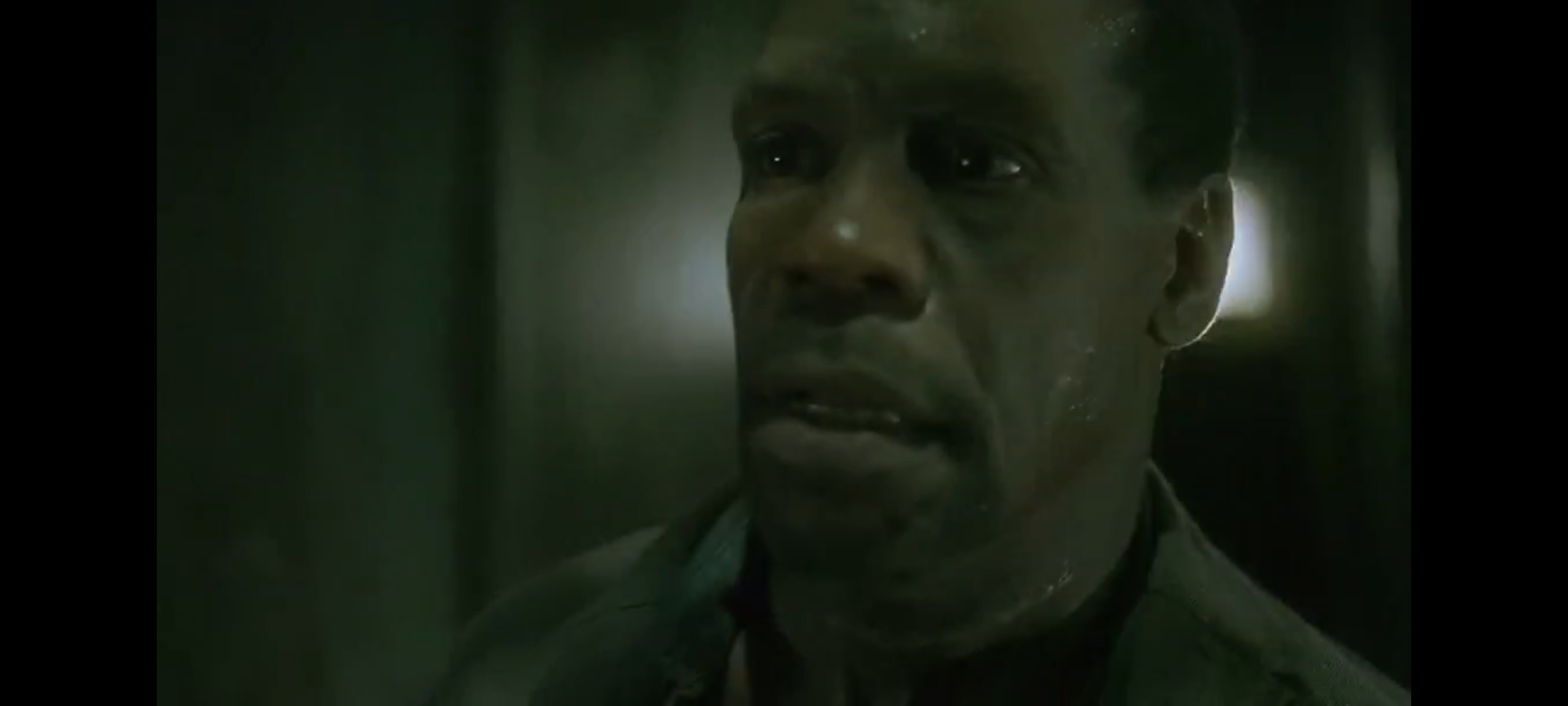 《电锯惊魂》：简单的背景，不简单的影片，惊