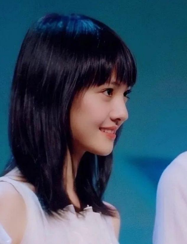 郑爽未整容前的作品,颜值简直了,灵气十足-热点指南