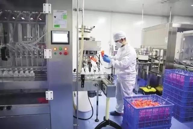 吉林云飞医药公司加班生产消杀产品