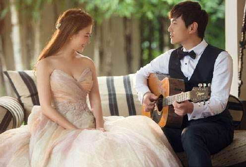 圈内模范夫妻：恋爱长跑13年，沈腾迎娶娇妻，恩