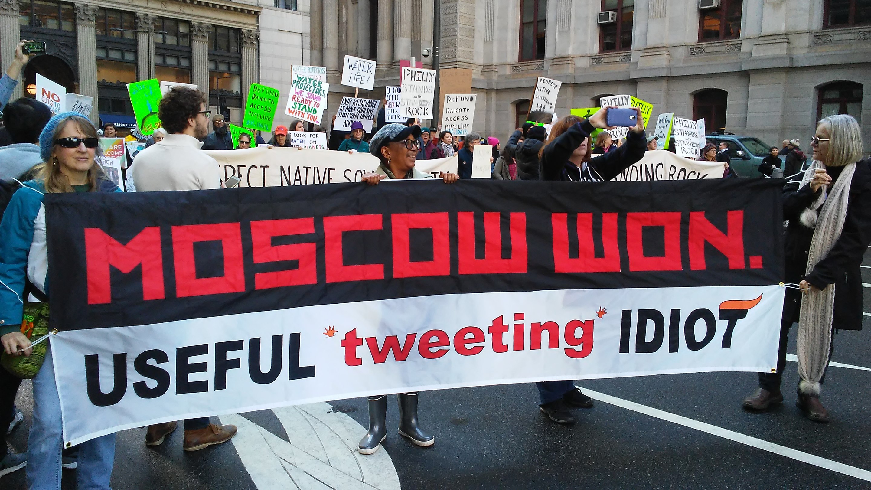 蓬佩奧站隊拜登? 誰才是美國真正的敵人? 撕裂美國的是美國自己