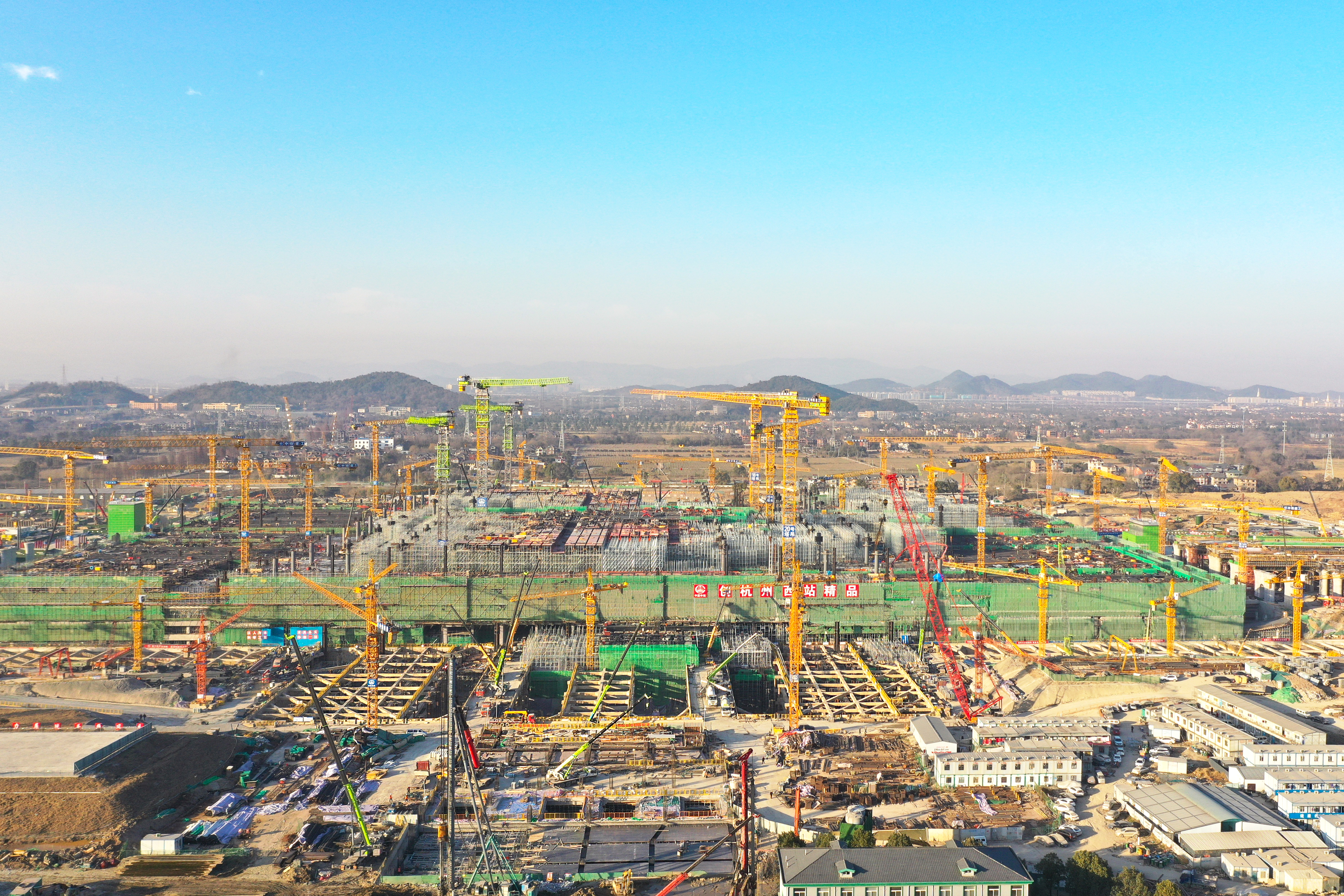 ������վ�������������½�չ����Ŧվ���ϲ��ṹ��������