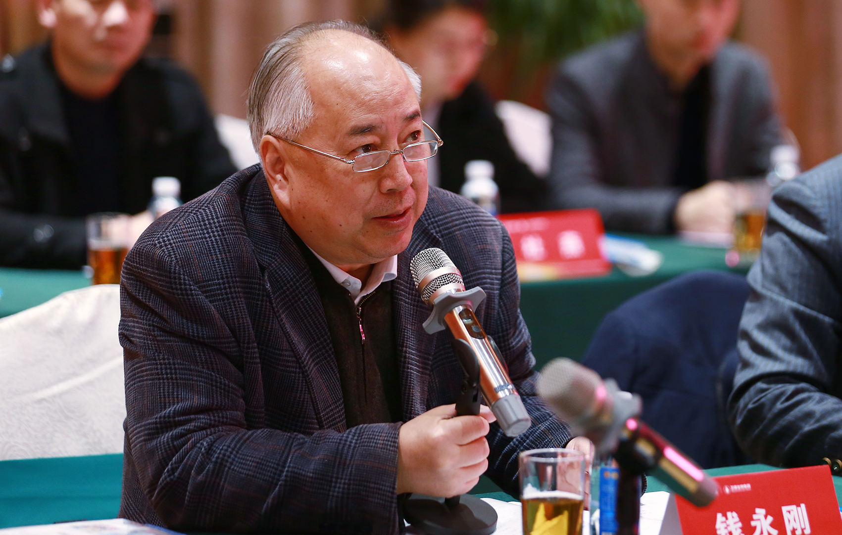 钱学森回国有多难？儿子钱永刚回忆：母亲随时准备牺牲，保护父亲