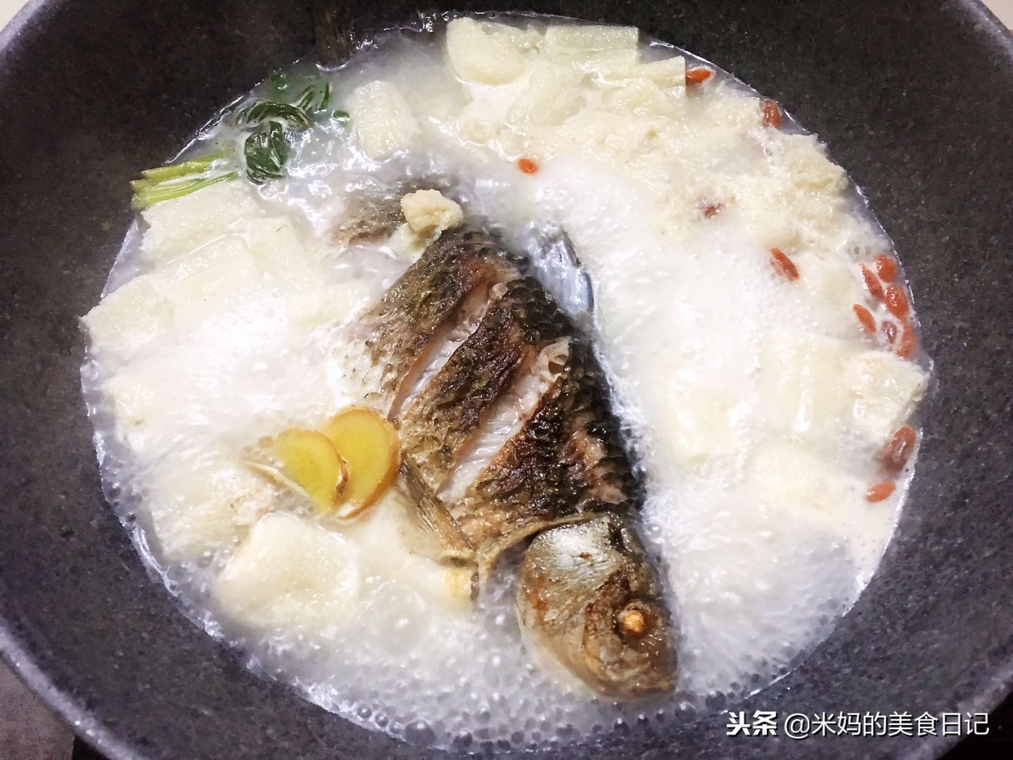 图片[10]-鲫鱼竹荪汤做法步骤图 贵也要吃味道特鲜美-起舞食谱网