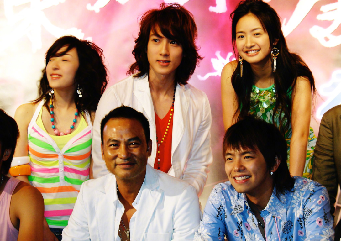 吴尊晒青涩合影悼念黄鸿升，曾合作偶像剧《东方茱丽叶》