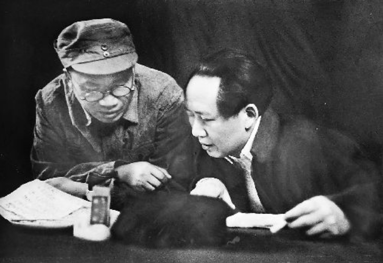 1985年百万裁军，很多部队领导不服，邓小平：头头不通调头头