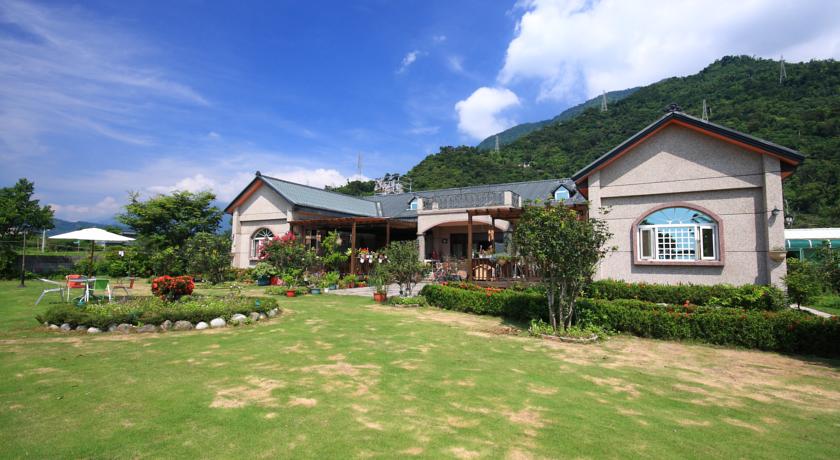鋁鎂錳板屋頂大受鄉(xiāng)村民宿歡迎