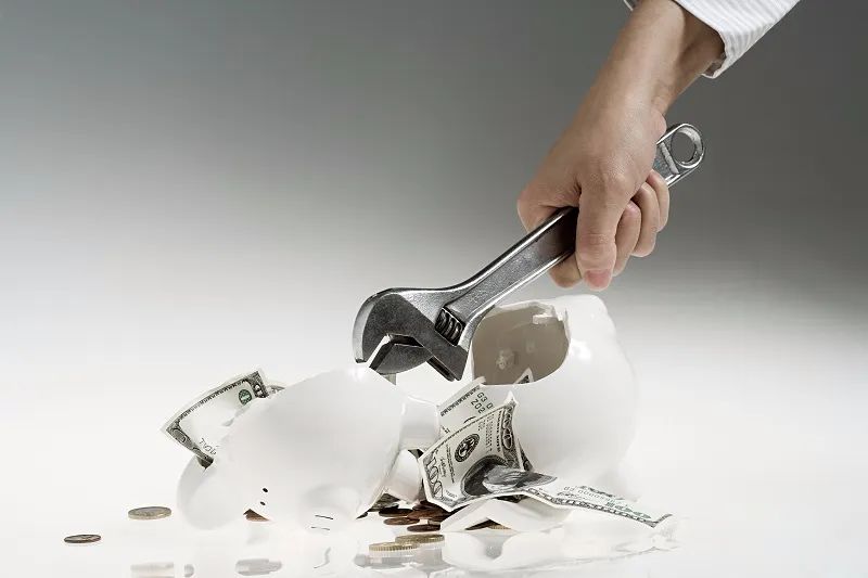 危机隐现！推迟还债这颗大雷，恐怕要炸