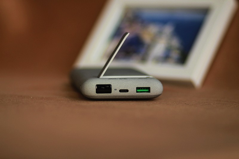 无线充电更快捷 南卡NANK-POW3无线快充充电宝