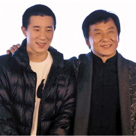 主角是家人，配角全是影帝影后，网友：大导演