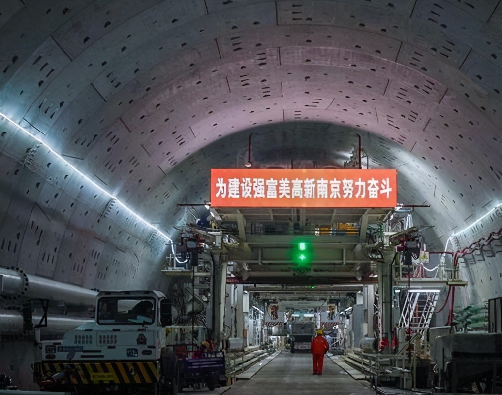 江苏建一条过江通道，被称为“迄今为止长江上最难建的过江通道”