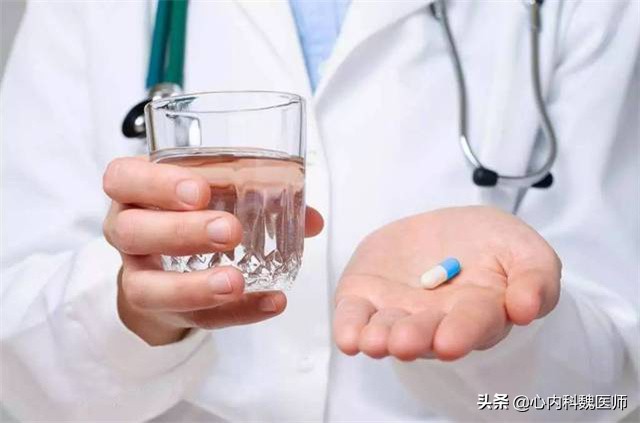 降压药苯磺酸氨氯地平副作用多？掌握4点用药常识，血压稳人长寿