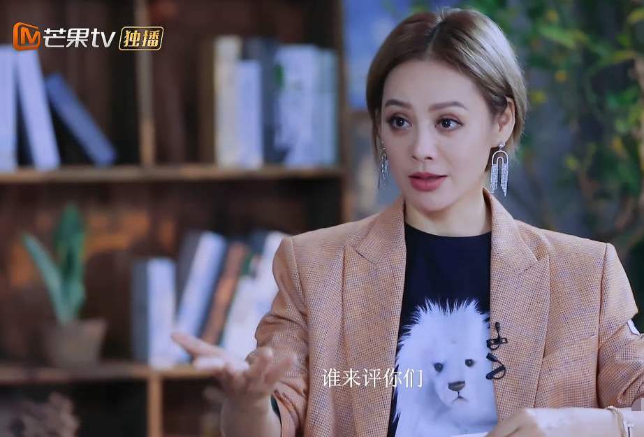 曾经阳光灿烂，如今乘风破浪，年近50的宁静，始终没成为一线女星