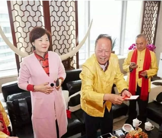 深圳最大隐形千亿富豪，资产千亿却无一分负债
