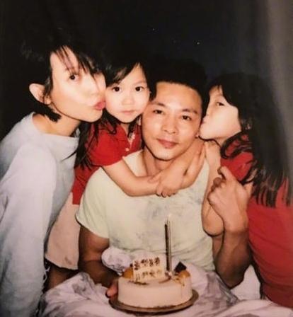 蔡少芬帶兒女做麵包個個顏值高，住宅逼仄5口人沒多少活動空間