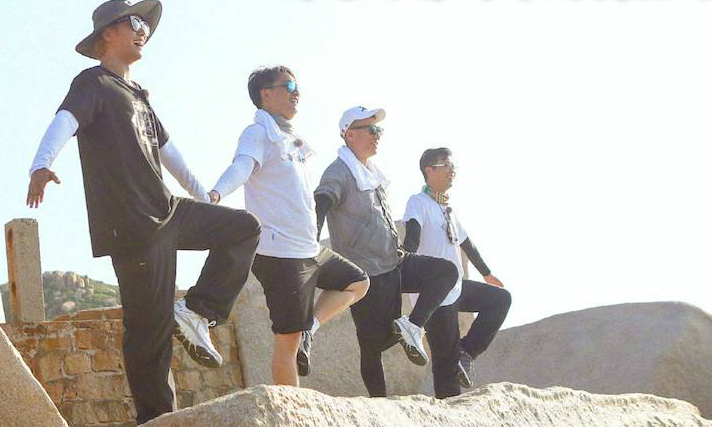 《极挑6》首播口碑就崩了，被嘲强行煽情，节目