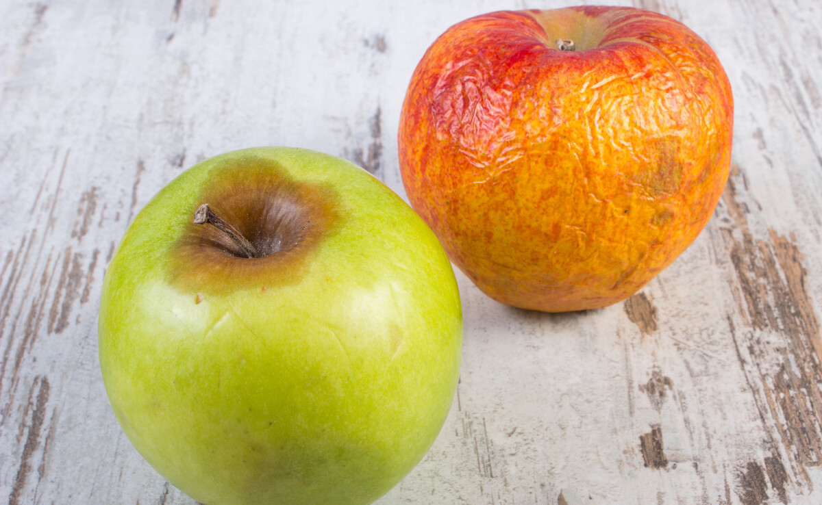 給喜歡吃水果的人提個醒：遇到這3種水果，要盡量少吃，以免傷肝