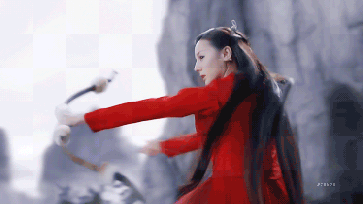 迪丽热巴古力娜扎彭小苒赵露思刘诗诗射箭，看到杨幂射箭我笑了