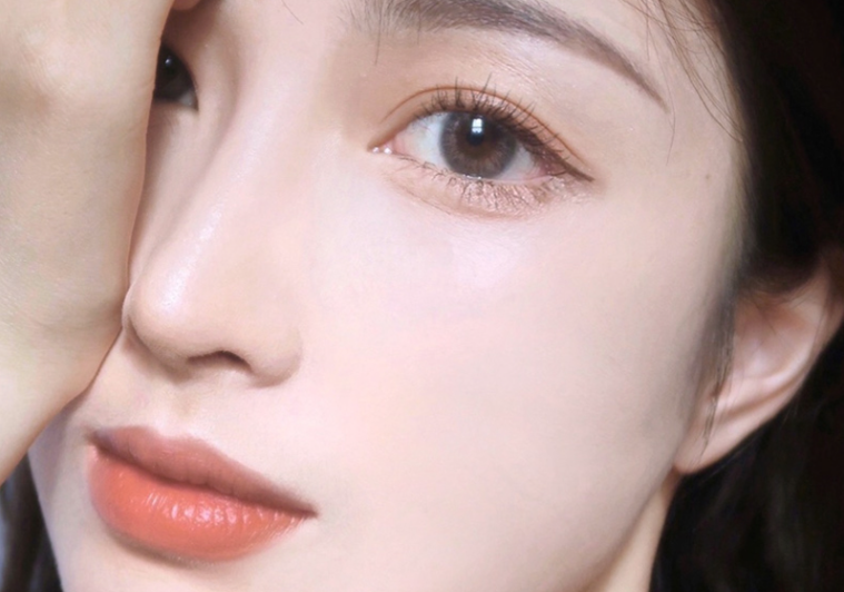 为什么你的底妆总黯沉不好看？掌握以下这7点，轻松拥有自然底妆