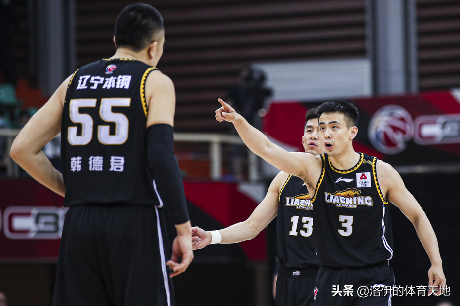 从CBA总决赛场均5.3分到奥运落选赛两场10分，鞍山保罗难当大哥？