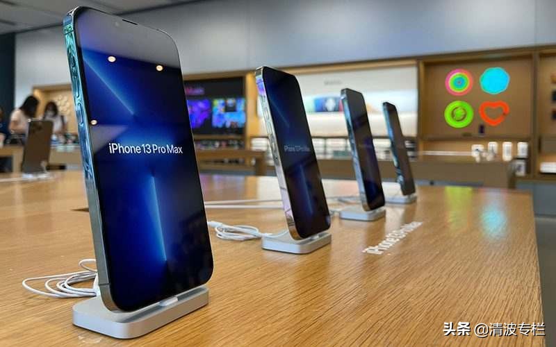 苹果iPhone13破发！“中国红”版包装开箱