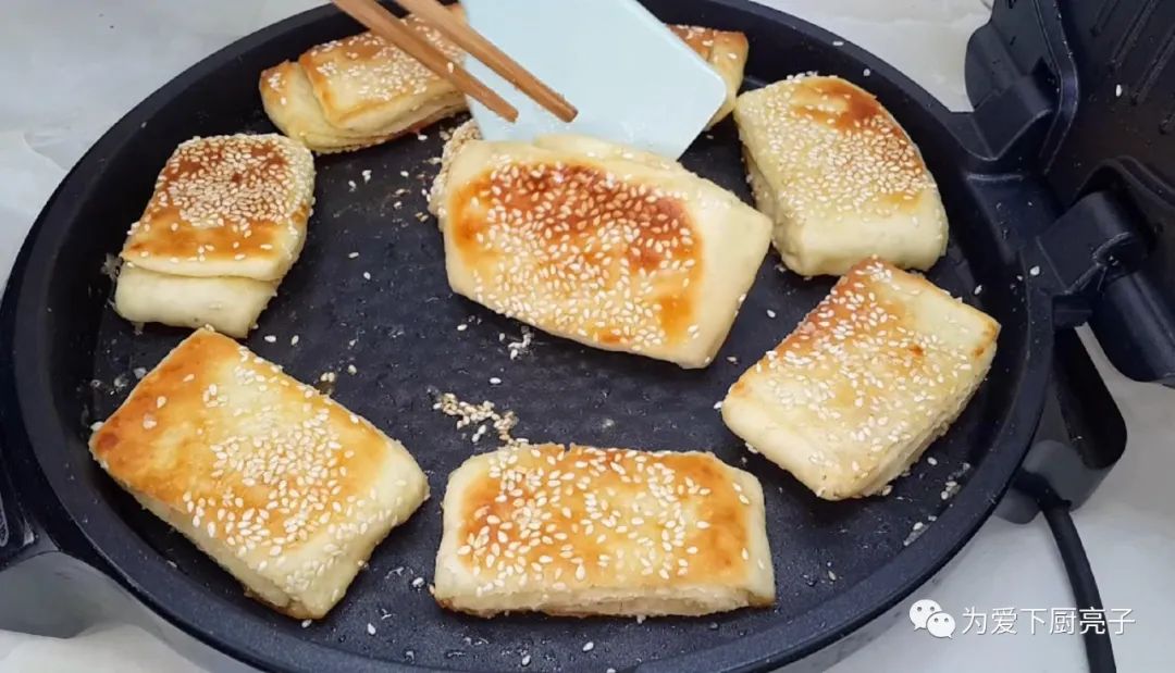 千層小糖餅做法，全程不用燙麵，鬆軟香甜又解饞，沒烤箱也能成功