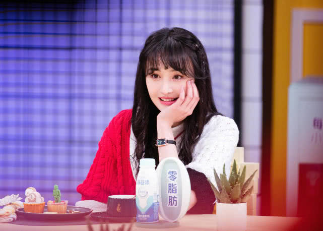 连续上了这么多次热搜，郑爽发的这个视频，真