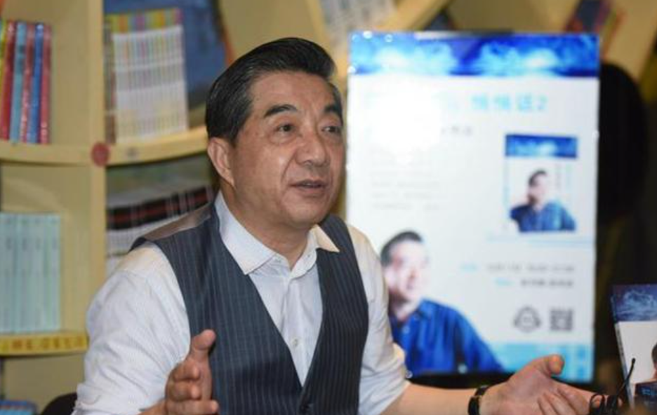 中国量子芯片获得突破！“国产芯”迎转机，果然被张召忠说对了？